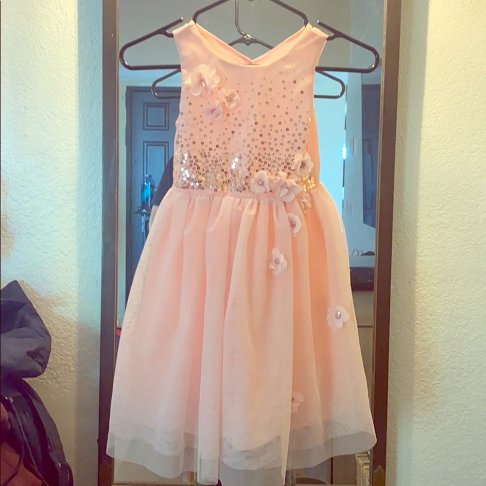 GIRLS SIZE 6 NEW PINK DRESS